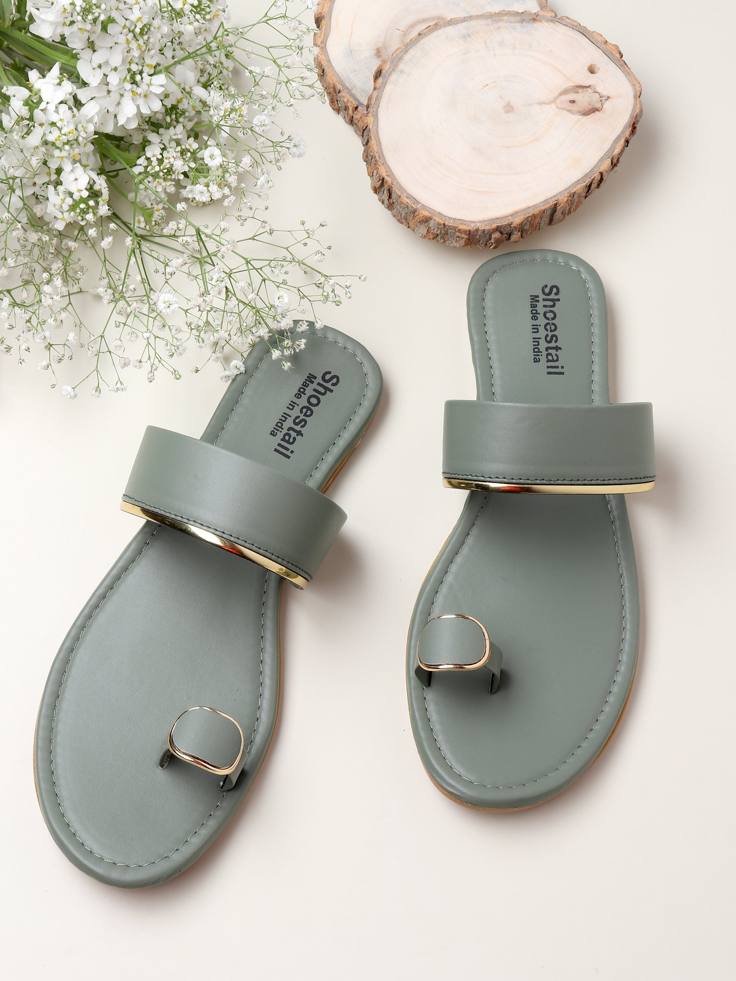 Shoestail Women’s Elegant Toe-Ring Flat Sandals