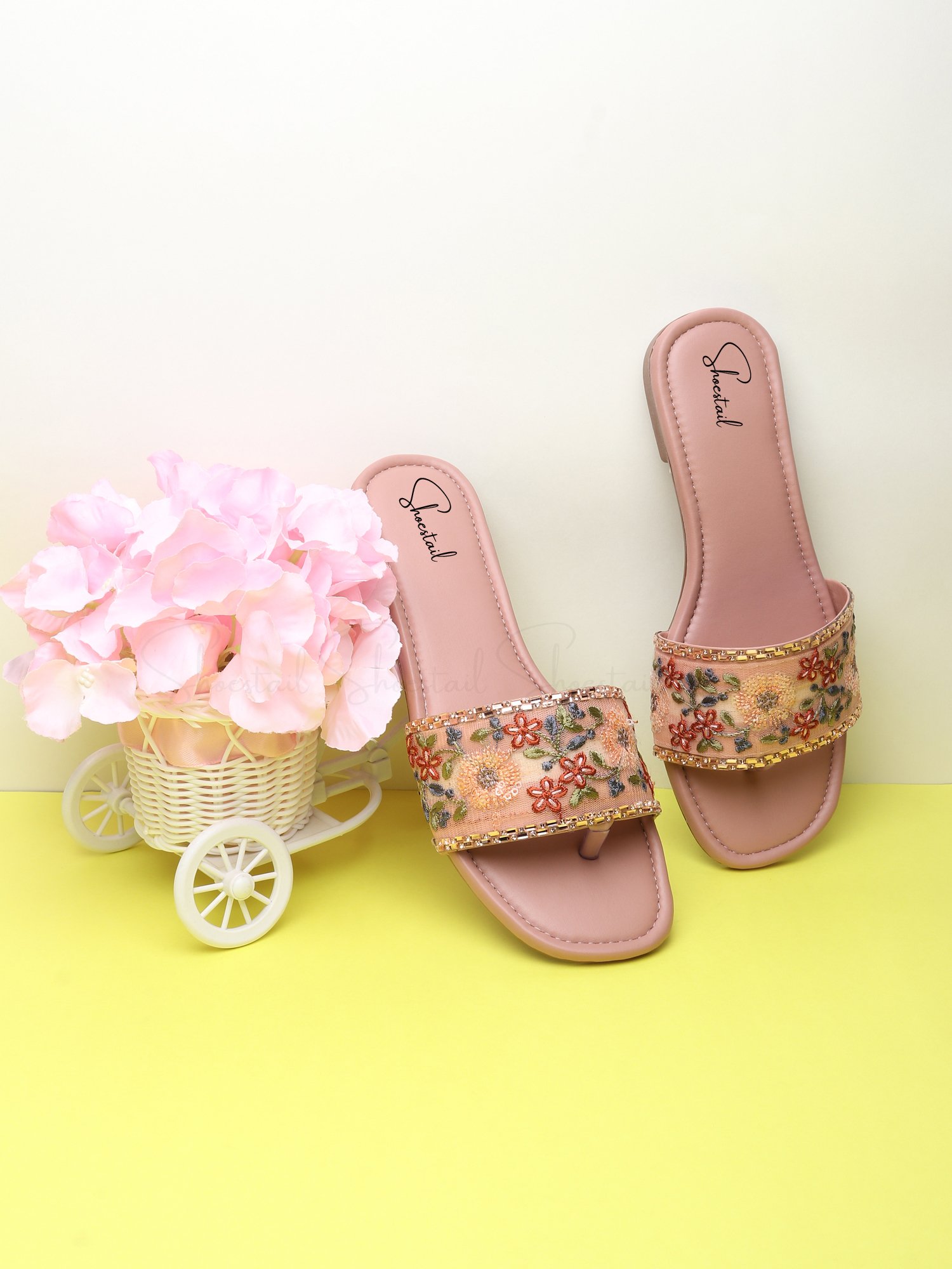 Shoestail Women’s Floral Embroidered Flat Sandals